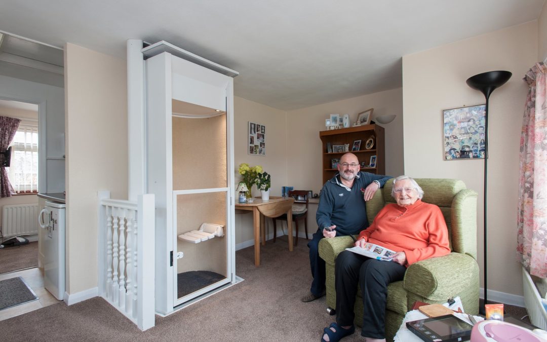 Five Reasons to Buy a Home Lift for Your Parents